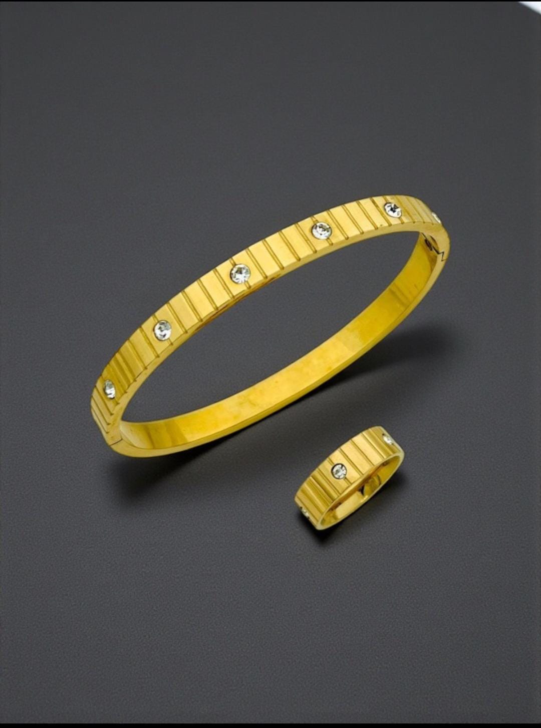 Premium Quality Stainless Steel Handcuff + Ring Set