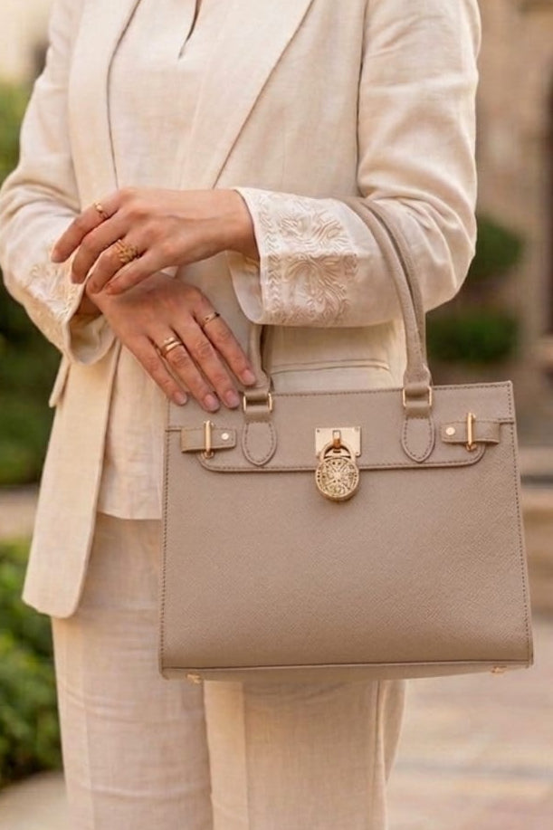 Elegant Top Handle Bag with a Classic Silhouette