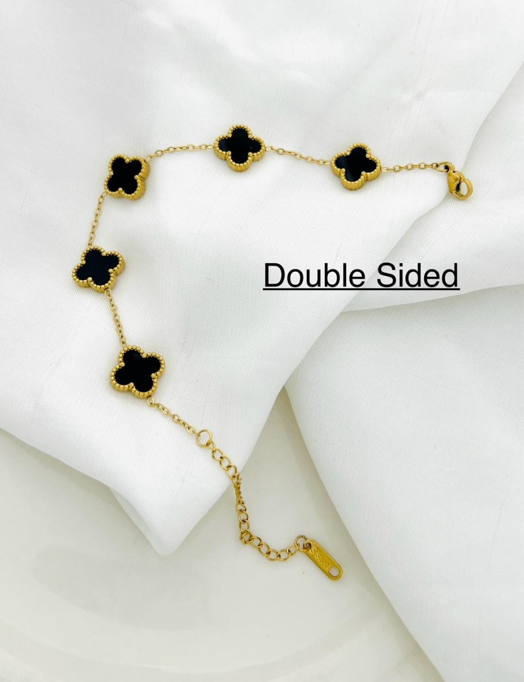 Clover bracelet