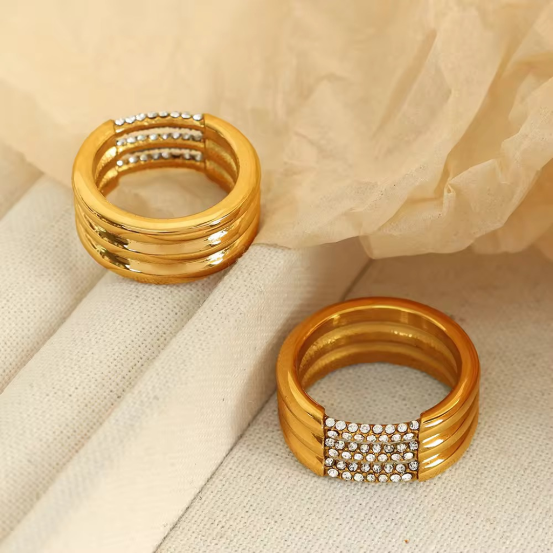 Luxury Gold-Plated Stainless Steel Ring with Sparkling Zirconia