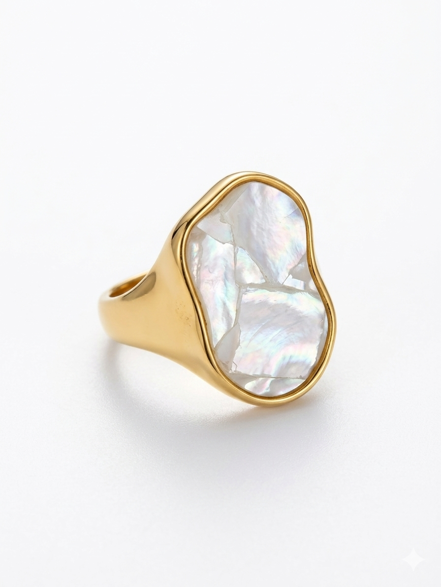 Stainless steel Gold plated ring with white mother of pearl inlay