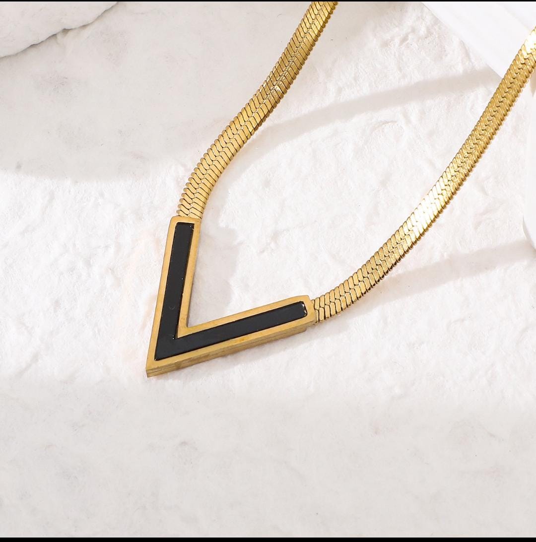 Premium quality stainless steel V shaped Necklace