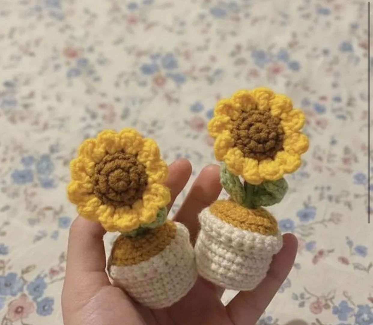 Miniature Crochet Sunflower Potted Plant(customize order available)