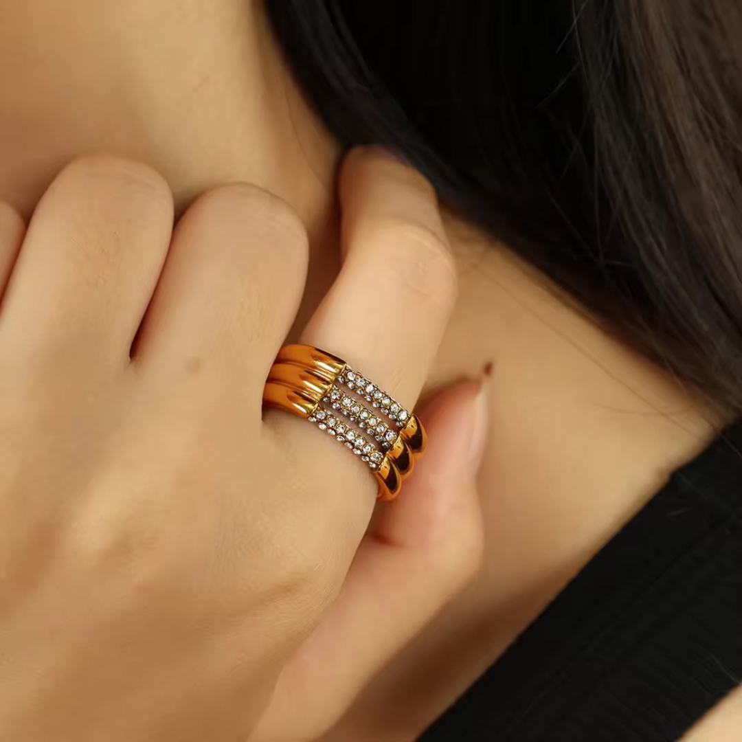 Luxury Gold-Plated Stainless Steel Ring with Sparkling Zirconia