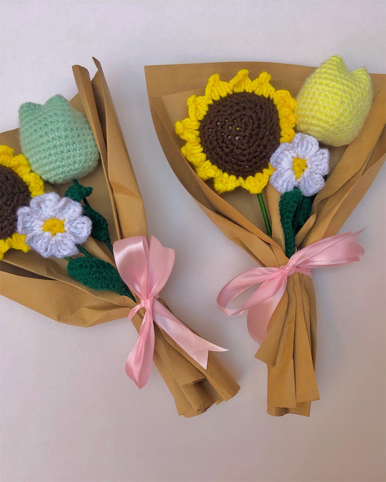 Custom handmade floral crochet bouquet -perfect for gift(customized order available)